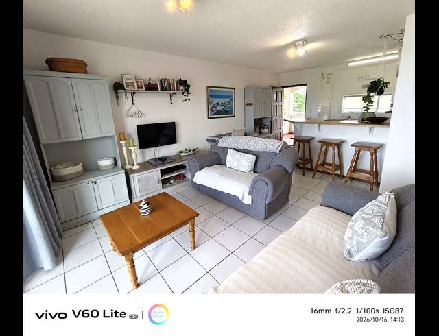 2 BEDROOM APARTMENT FOR SALE IN UVONGO